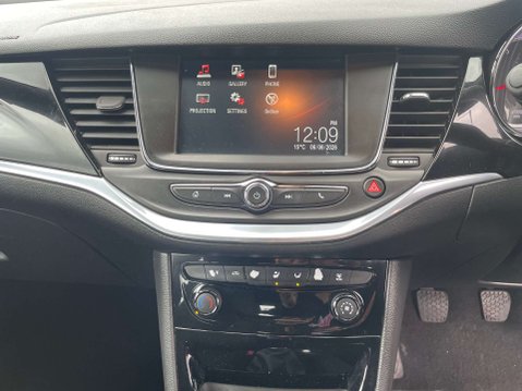 Vauxhall Astra 1.4 Astra SRi 5dr 11