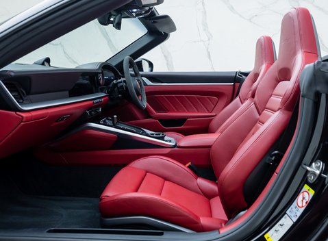 Porsche 911 Turbo Cabriolet (992) 20