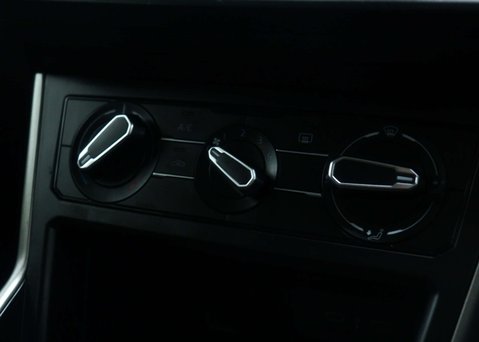 Volkswagen Polo 1.0 Polo Match TSi Semi-Auto 5dr 28