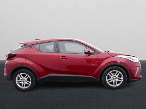 Toyota C-HR ICON 4