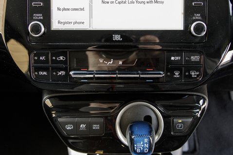 Toyota Prius EXCEL 35
