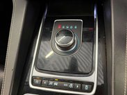 Jaguar F-Pace 3.0 D300 V6 S Auto AWD Euro 6 (s/s) 5dr 23