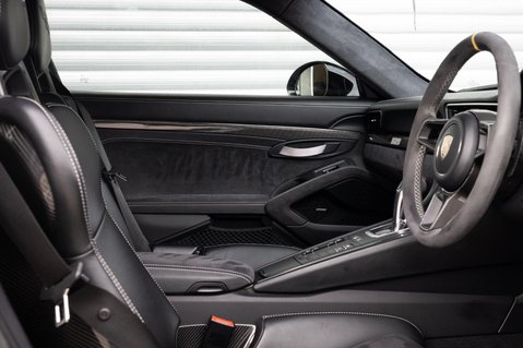 Porsche 911 4.0 991 GT3 RS PDK Euro 6 2dr 38