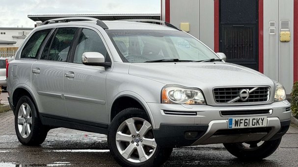 Volvo XC90 2.4 D5 SE SUV 5dr Diesel Geartronic AWD (219 g/km, 200 bhp) Service History
