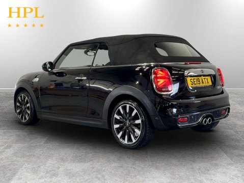 Mini Convertible 2.0 Cooper S Exclusive Convertible 2dr Petrol Steptronic Euro 6 (s/s) (192 5