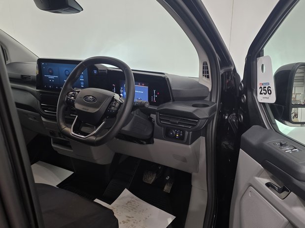 Ford Transit Custom Transit Custom 2.0 EcoBlue 136ps H1 Van Limited Auto 21
