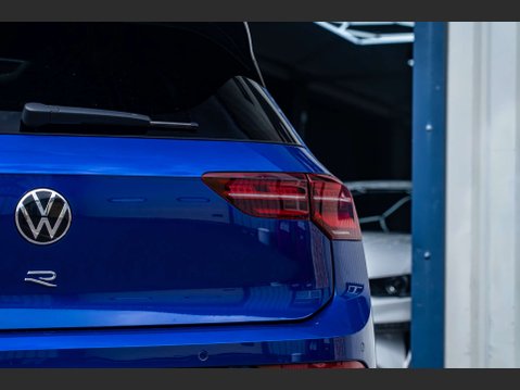 Volkswagen Golf 2.0 Golf R TSi 4Motion Semi-Auto 4WD 5dr 25