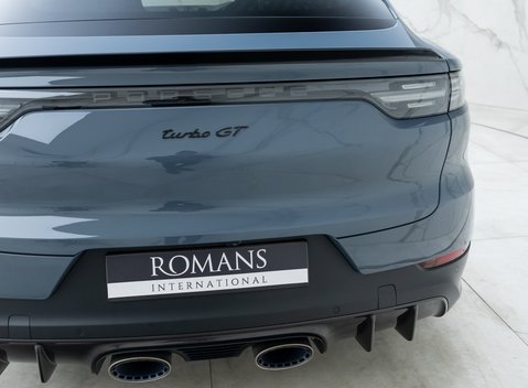 Porsche Cayenne Turbo GT 30