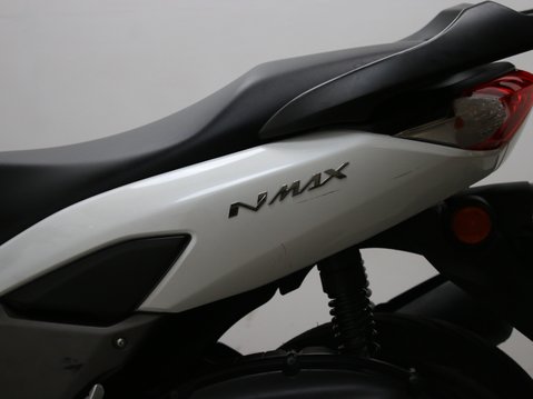 Yamaha Nmax 125 GPD125-A ABS 23