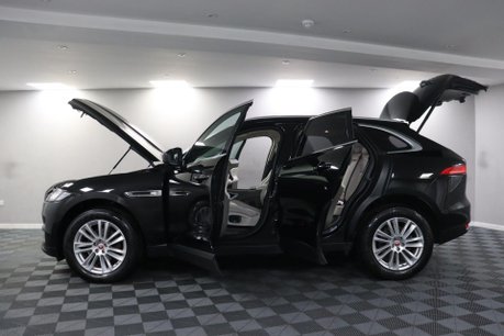 Jaguar F-Pace PORTFOLIO AWD 6
