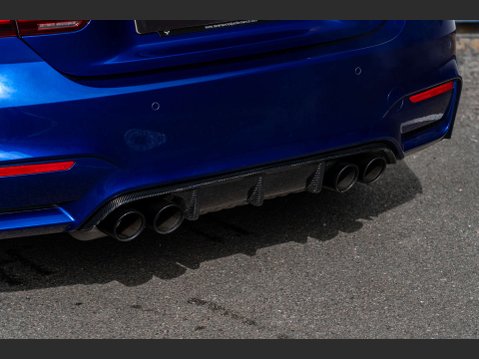 BMW M4 3.0 M4 Competition Edition Package Semi-Auto 2dr 23