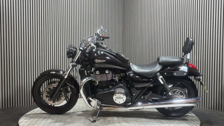 Triumph Thunderbird STORM 2011 35K 3 OWNERS BIG CC TWIN CRUISER SISSY BAR 6