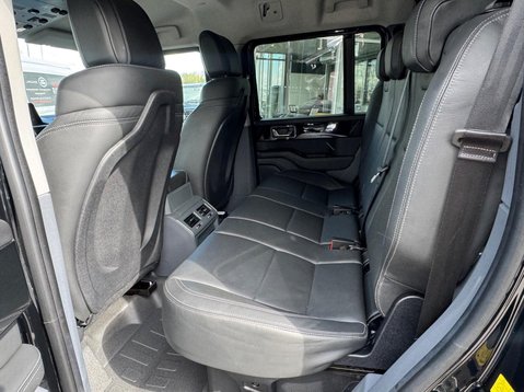 Ineos Grenadier FIELDMASTER EDITION 36