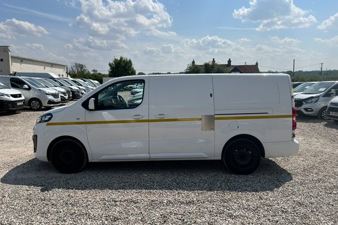 Vauxhall Vivaro LWB L2H1 2900 Sportive 100ps Turbo D Air Con Sensors Cruise Twin Side Doors