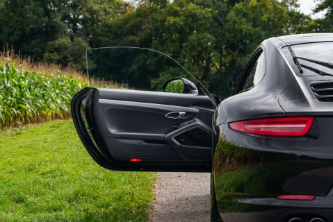 Porsche 911 Carrera S PDK 8