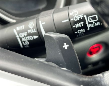 Honda CR-V 2.0 CR-V SR i-MMD 4x2 CVT 5dr 63