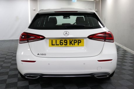 Mercedes-Benz A Class A 180 SPORT EXECUTIVE 21