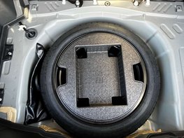 Toyota Yaris 1.5 Yaris Design HEV CVT 5dr 70