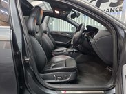 Audi RS4 4.2 FSI V8 Estate 5dr Petrol S Tronic quattro Euro 5 (450 ps) 41