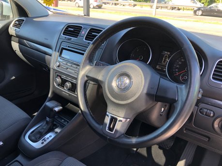 Volkswagen Golf SE 1.6 TDI DSG Automatic Diesel 5DR 76000 miles £170 Road Tax 2