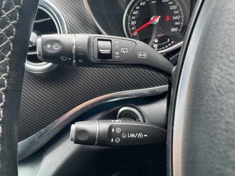 Mercedes-Benz V Class V250D AMG Line Auto Diesel Extra Long Wheelbase 8 SEATER/360 CAM/SAT NAV 17