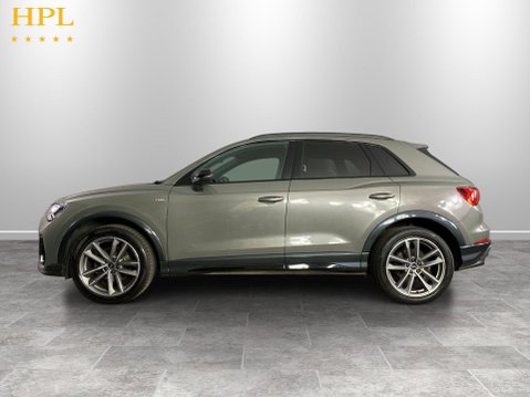 Audi Q3 1.5 TFSI CoD 35 Black Edition SUV 5dr Petrol S Tronic Euro 6 (s/s) (150 ps) 4
