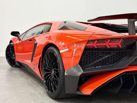 Lamborghini Aventador 6.5 V12 LP 750-4 Superveloce Coupe 2dr Petrol ISR 4WD Euro 6 (750 bhp) 25