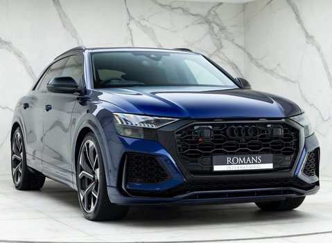 Audi RS Q8 Vorsprung 1