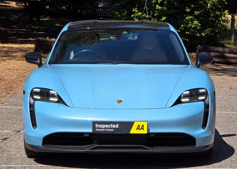 Porsche Taycan Taycan 4x2 4dr 3