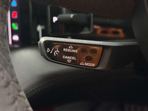 Porsche Taycan Performance Plus 93.4kWh Turbo S Saloon 4dr Electric Auto 4WD (761 ps) 50