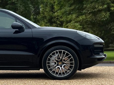 Porsche Cayenne V8 TURBO TIPTRONIC 13