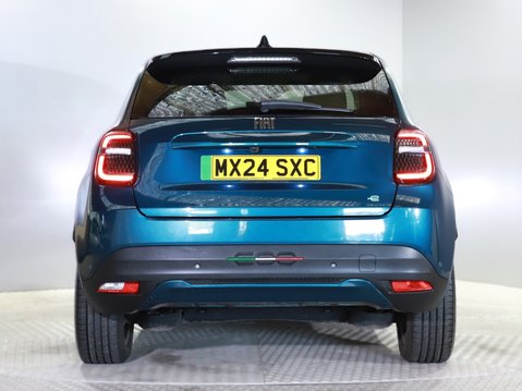 Fiat 600 115kW La Prima 54kWh 5dr Auto 8