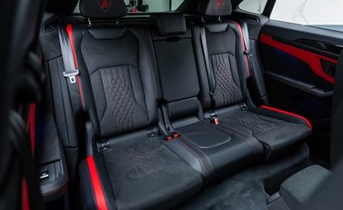 Lamborghini Urus SE 18
