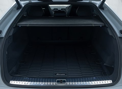 Lamborghini Urus S 40