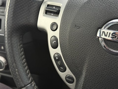 Nissan X-Trail 2.0 dCi Tekna Auto 4WD Euro 5 5dr (AVM) 93