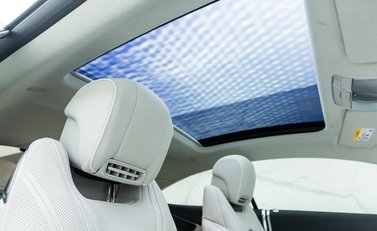 Mercedes-Benz AMG S63 Coupe Premium 16