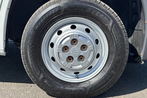 Citroen Relay 35 L2 Single Cab Tipper - Air Con / New Body 26