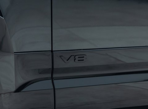 Land Rover Defender 90 V8 P525 35