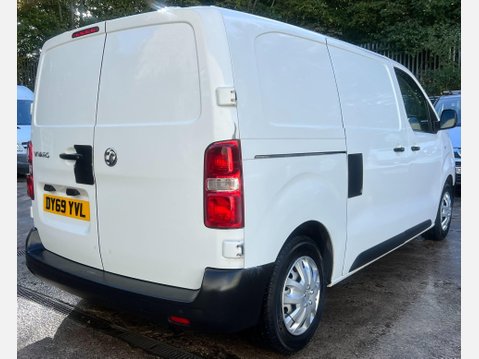 Vauxhall Vivaro 1.5 Turbo D 2700 Edition Panel Van 5dr Diesel Manual L1 H1 Euro 6 (s/s) (12 12