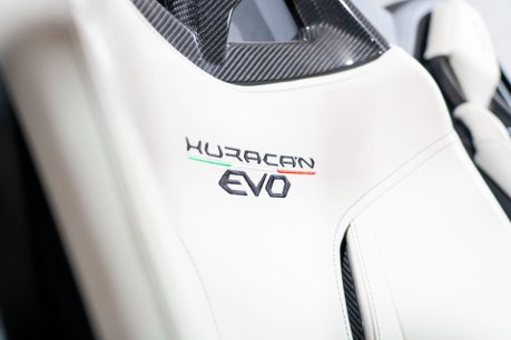 Lamborghini Huracan LP 640-2 EVO SPYDER. NOW SOLD. SIMILAR REQUIRED. PLEASE CALL 01903 254800. 26