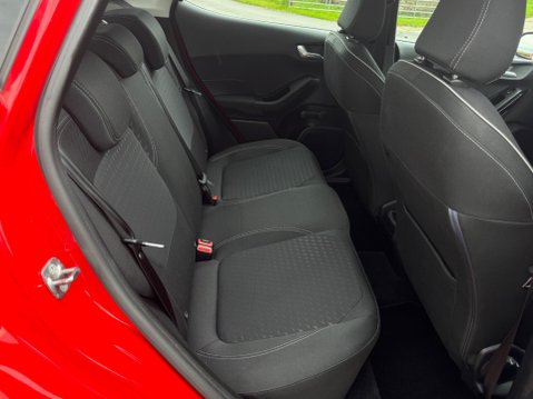 Ford Fiesta 1.0T EcoBoost Zetec Euro 6 (s/s) 5dr 15