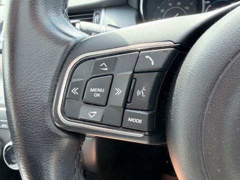 Jaguar E-Pace 2.0 CORE 21