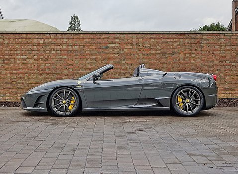 Ferrari 430 Scuderia Spider 16M 17