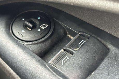 Ford Transit Connect 1.5 200 EcoBlue Limited Panel Van 5dr Diesel Manual L1 Euro 6 (s/s) (120 ps 25