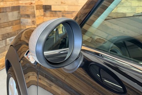 Mini Clubman 1.6 Cooper S Estate 5dr Petrol Steptronic Euro 5 (184 ps) 59