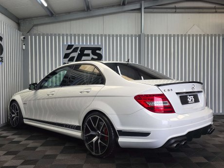 Mercedes-Benz C Class 6.3 C63 V8 AMG Edition 507 Saloon 4dr Petrol SpdS MCT Euro 5 (507 ps) 43