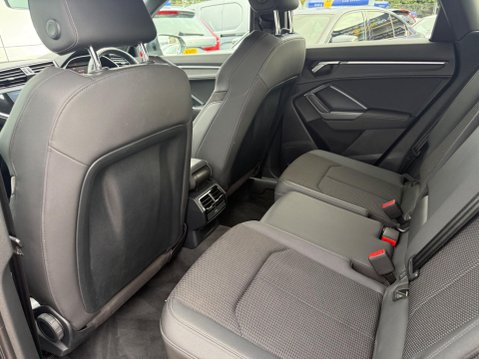 Audi Q3 2.0 TFSI 40 S line S Tronic quattro Euro 6 (s/s) 5dr 20