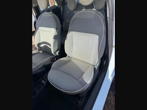 Fiat 500 1.2 Lounge Euro 4 3dr 13