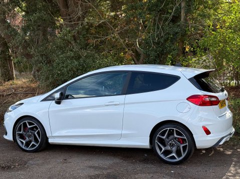 Ford Fiesta 1.5 Fiesta ST-3 T 3dr 26
