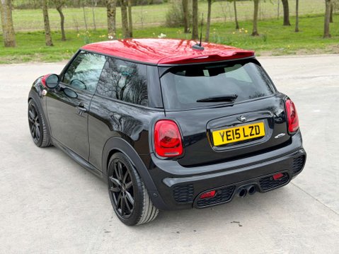 Mini Hatch 2.0 John Cooper Works Auto 3dr 8